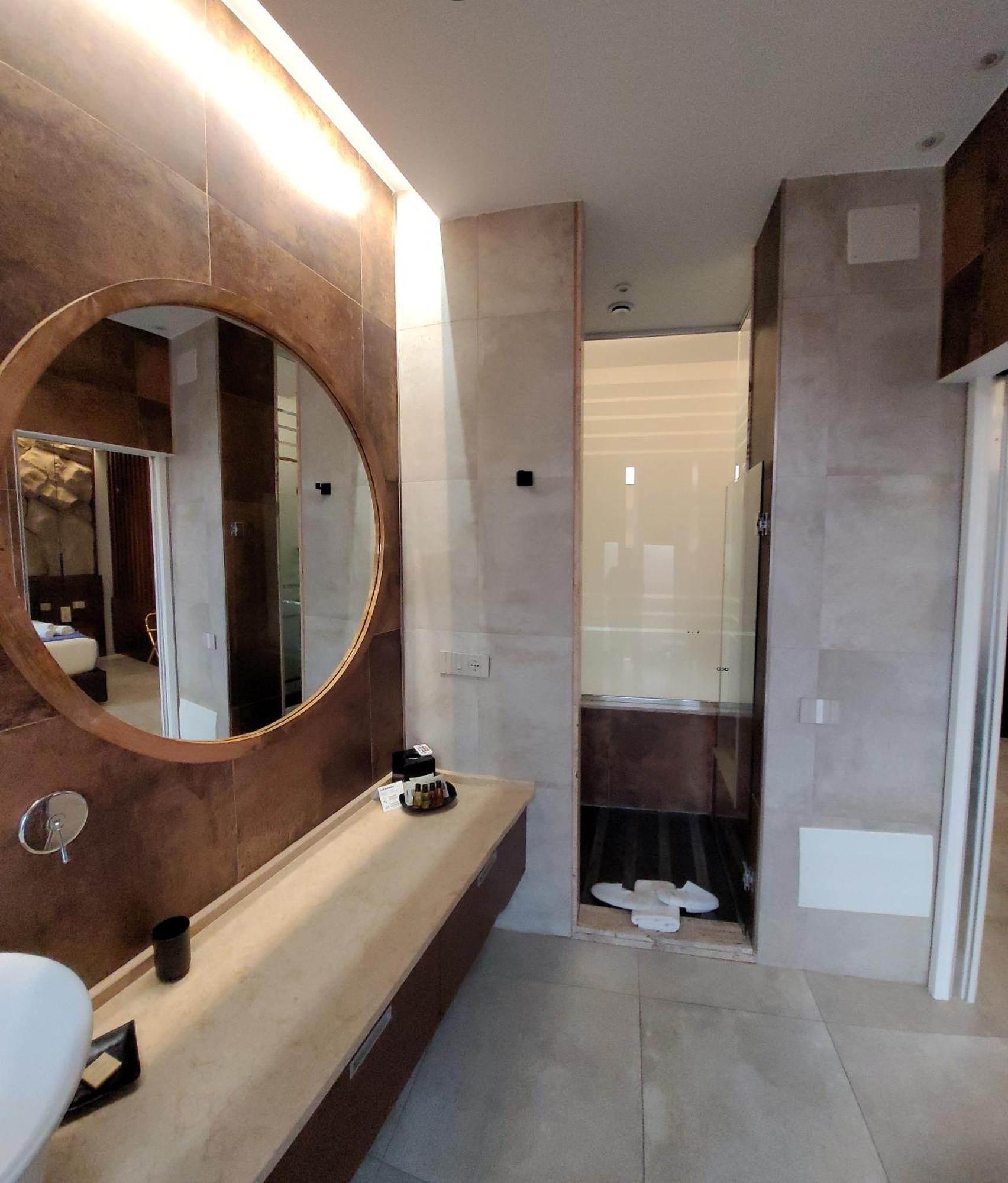 Palazzo Ferrucci Luxury Suites Cagliari Exterior photo